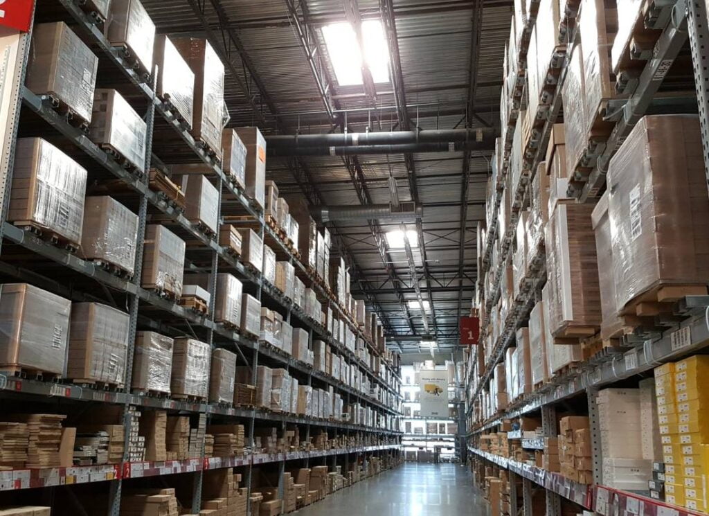 rodzaje magazynów logistyka
